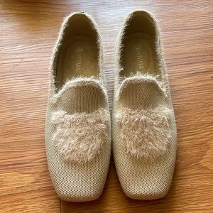 Vivaia Audrey Bear Round Toe Faux Mink Knit Loafers